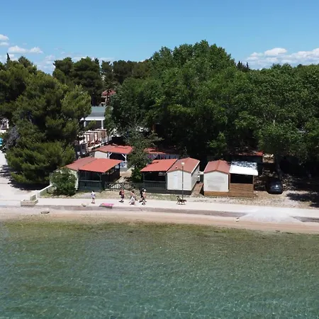 Luxury Mobile Homes - *