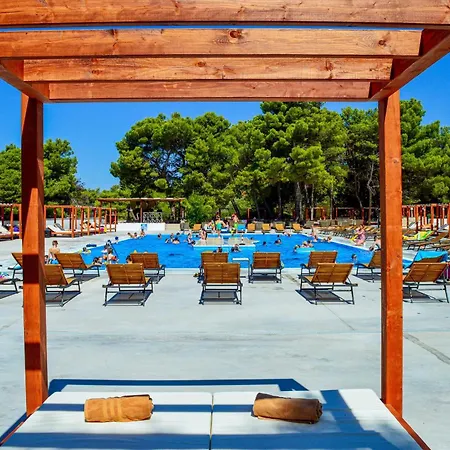 Pribjeći Luxury Mobile Homes -