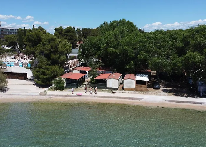 Luxury Mobile Homes - *